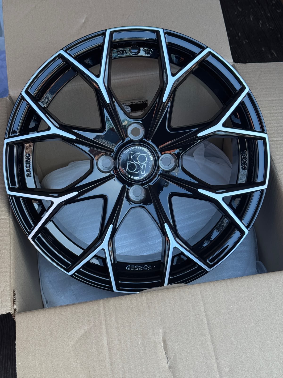 Диск RPL ANZ-8145 6.5x15 4/100 ET35 D67.1 BMF