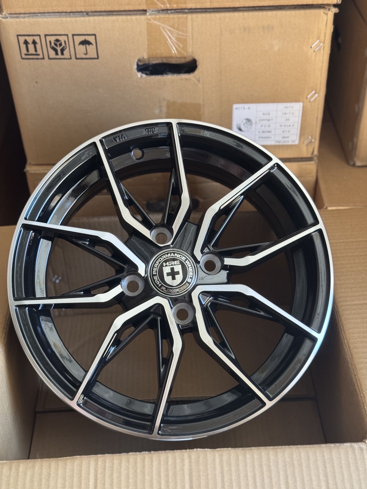 Диск STG XN-5093 5.5x14 4/100 ET35 D67.1 BMF