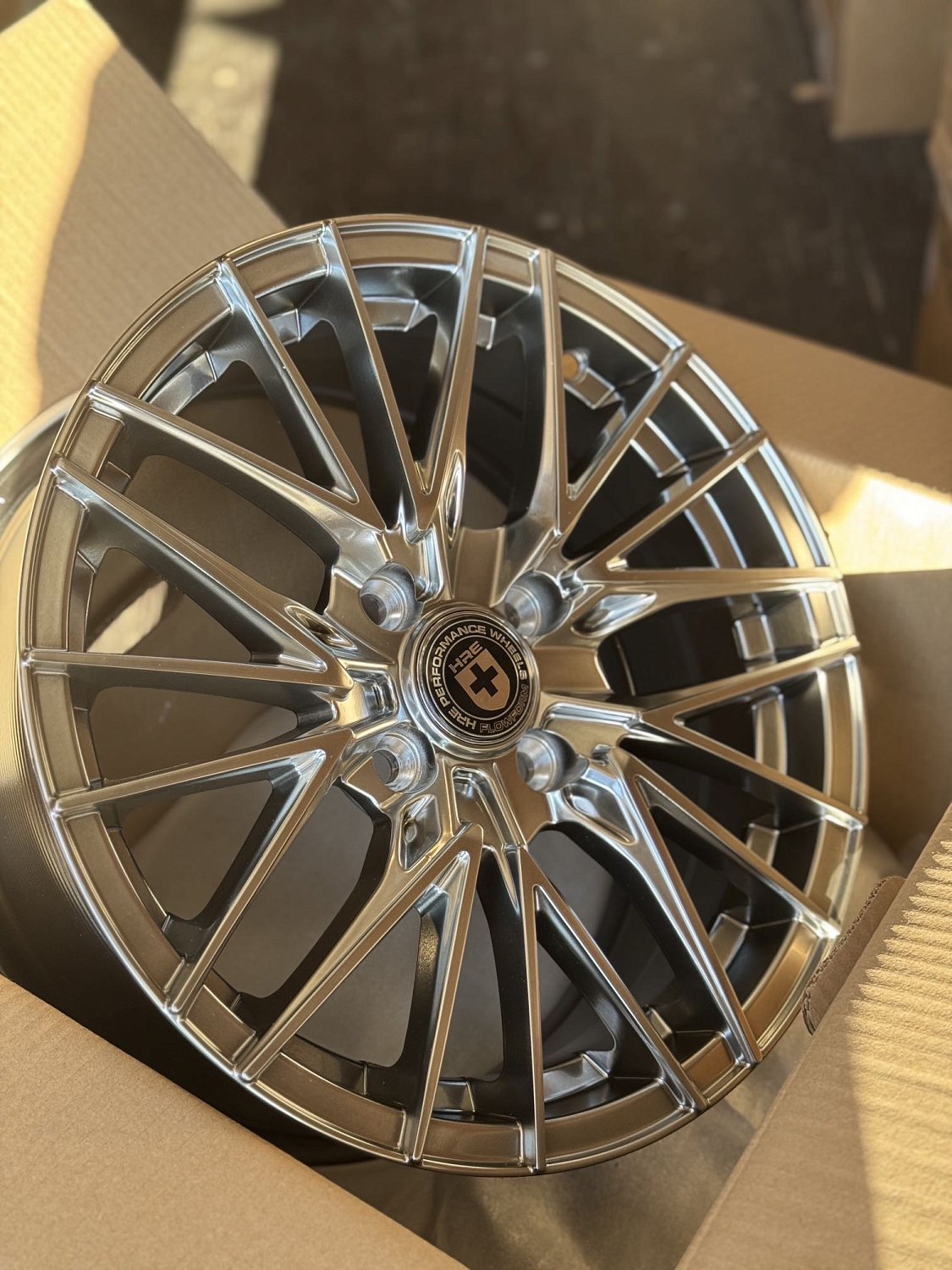 Диск STG BN-2428 6.5x15 4/100 ET35 D67.1 HB