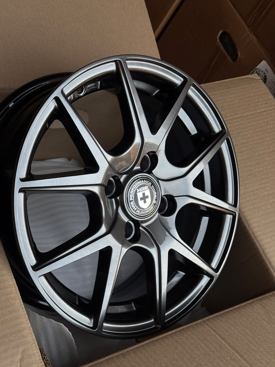 Диск STG ZB-1795 5.5x14 4/100 ET43 D67.1 HB